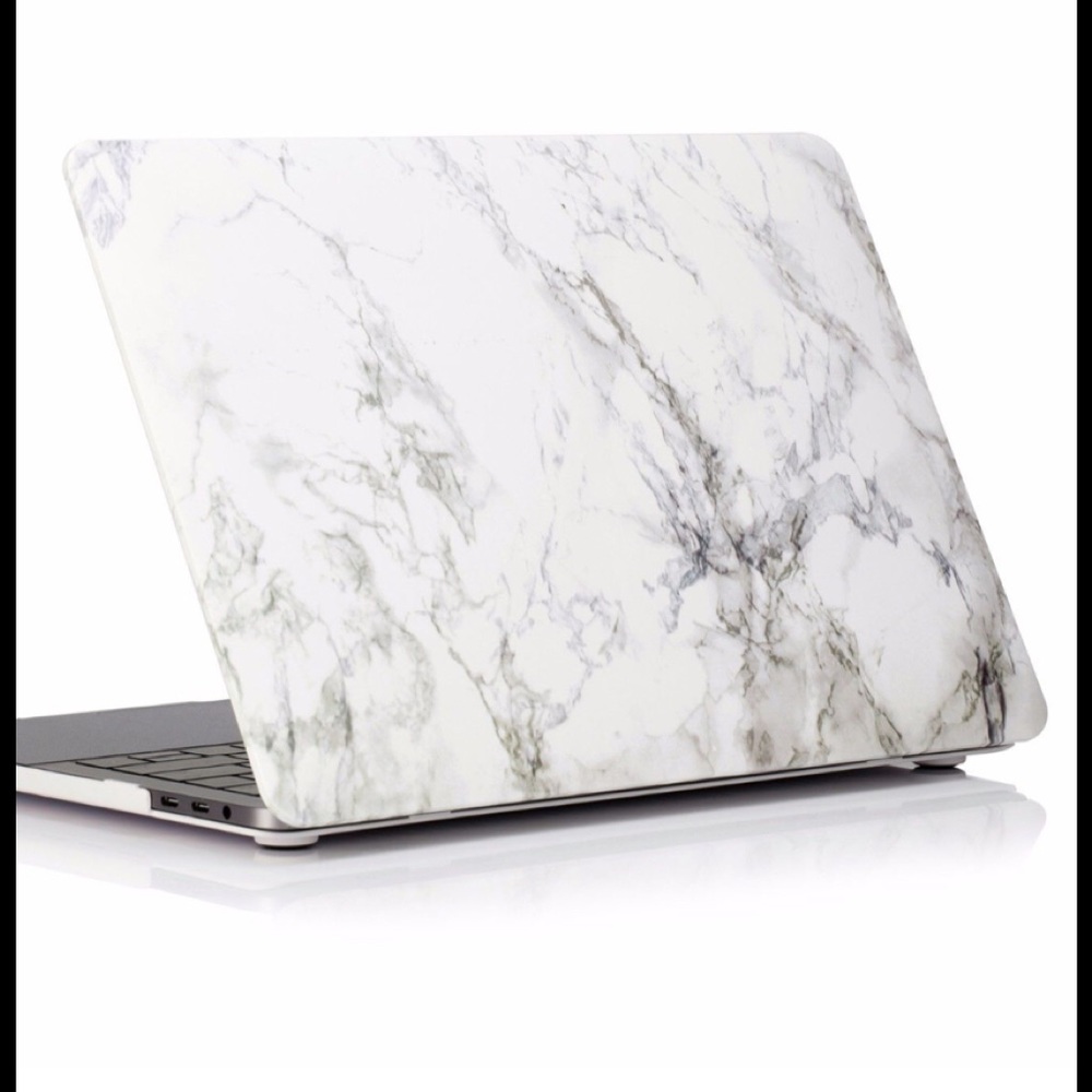 15” MacBook Pro with Touch Bar Case
